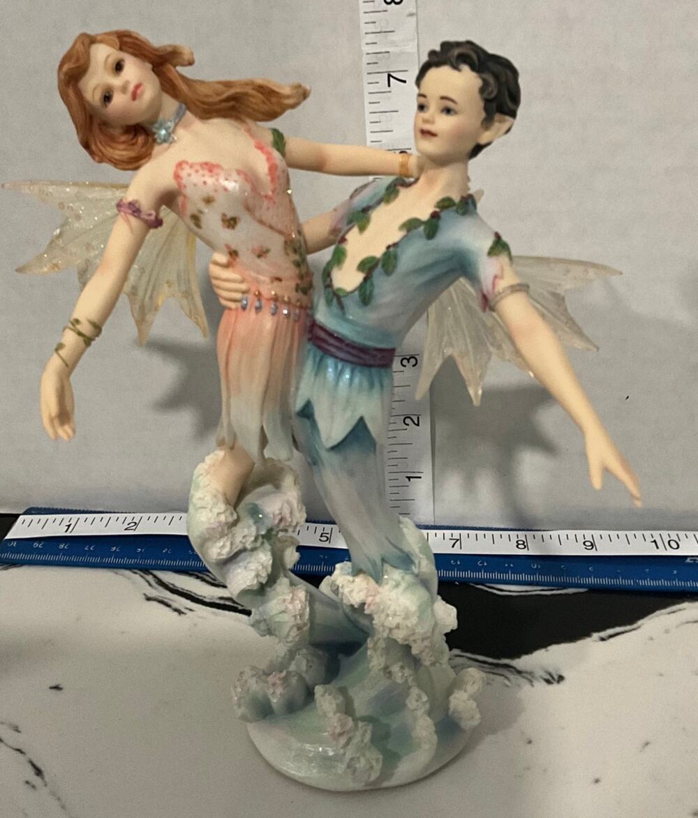 Faerie Glen Devonise FG 850 Figurine